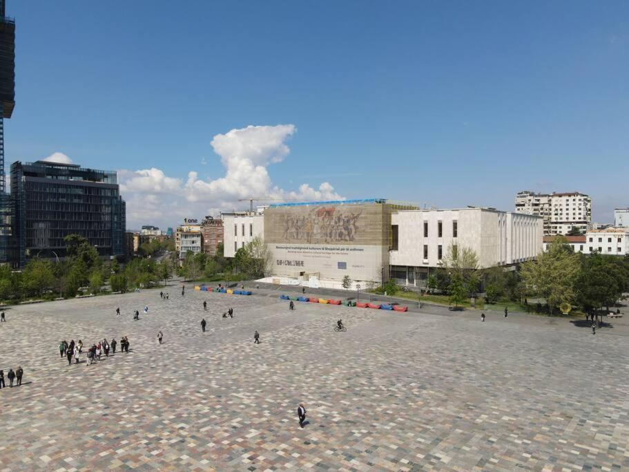 Central Apartment Tirana Exterior foto