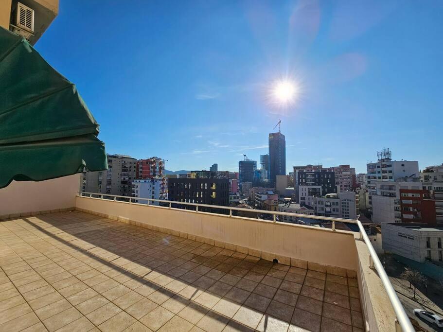 Central Apartment Tirana Exterior foto